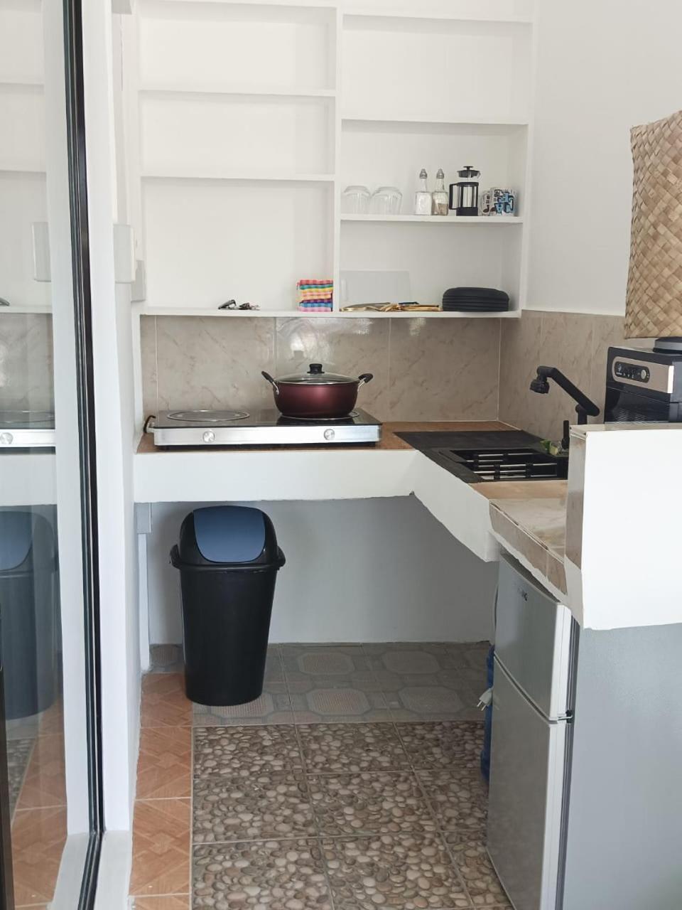 New With Balcony , General Luna General Luna (Surigao del Norte)